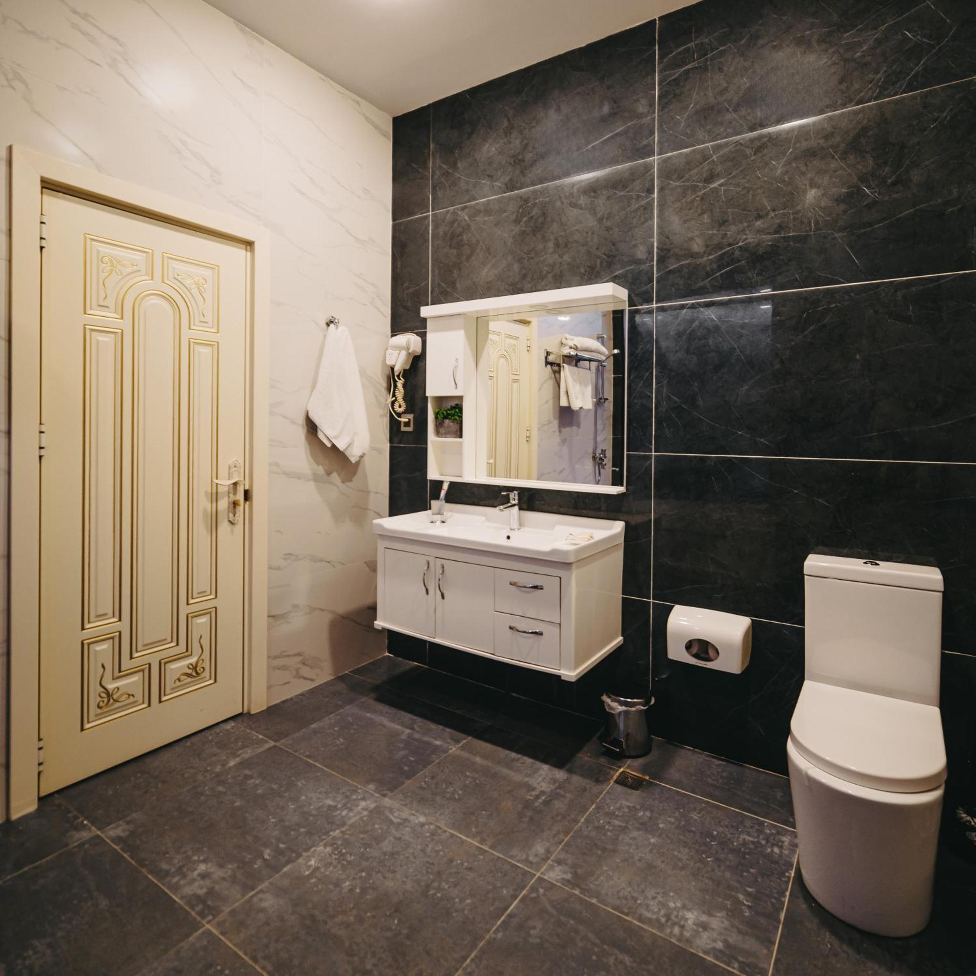 Avrasya Inn Hotel Baku Zewnętrze zdjęcie